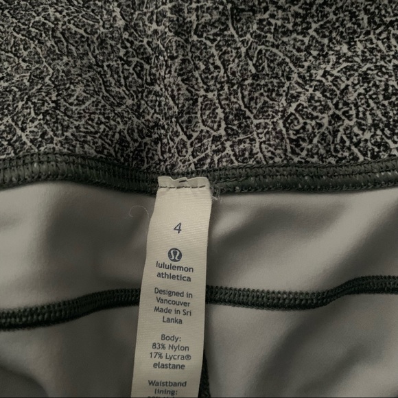 Lululemon Crop Leggings - Picture 3 of 3